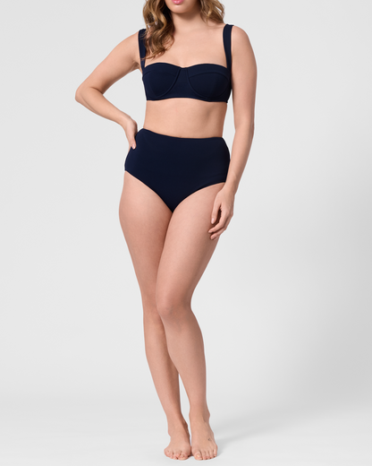 Model wearing the ROEM Calabria Top in Indigo, front view