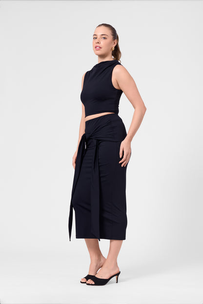 Itaso Front Wrap Skirt - Black