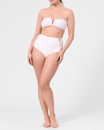 Model wearing the ROEM Marigot V High Rise Bottom in Pearl, front view